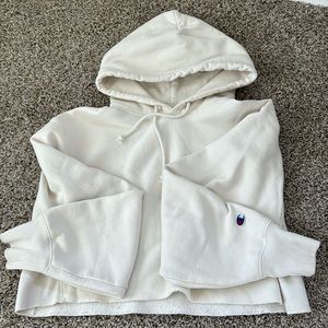 Large cropped champion sweatshirt